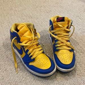 Air Jordan Mid youth 2.5 blue and yellow